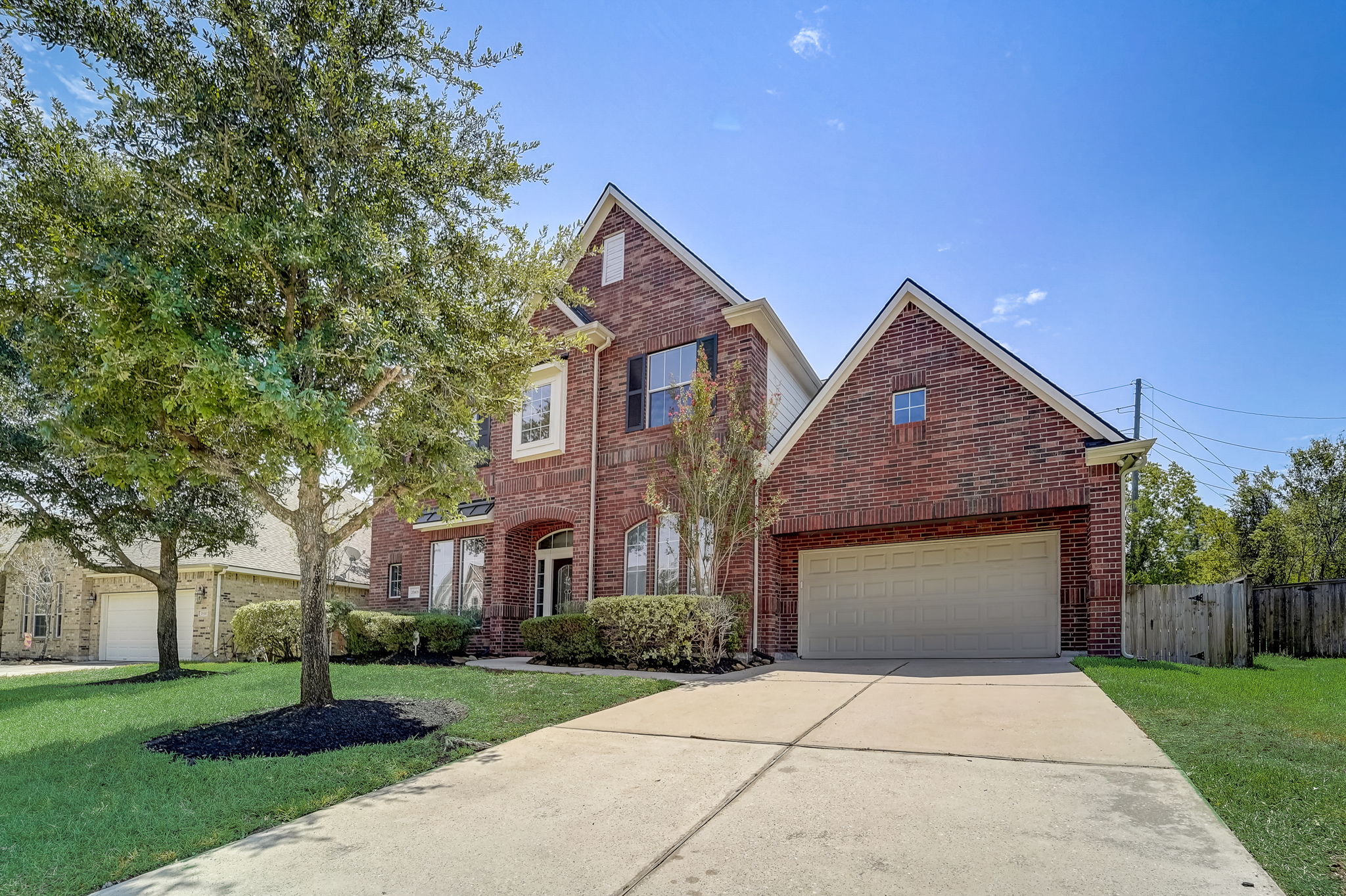 Windrose Bend Dr-005