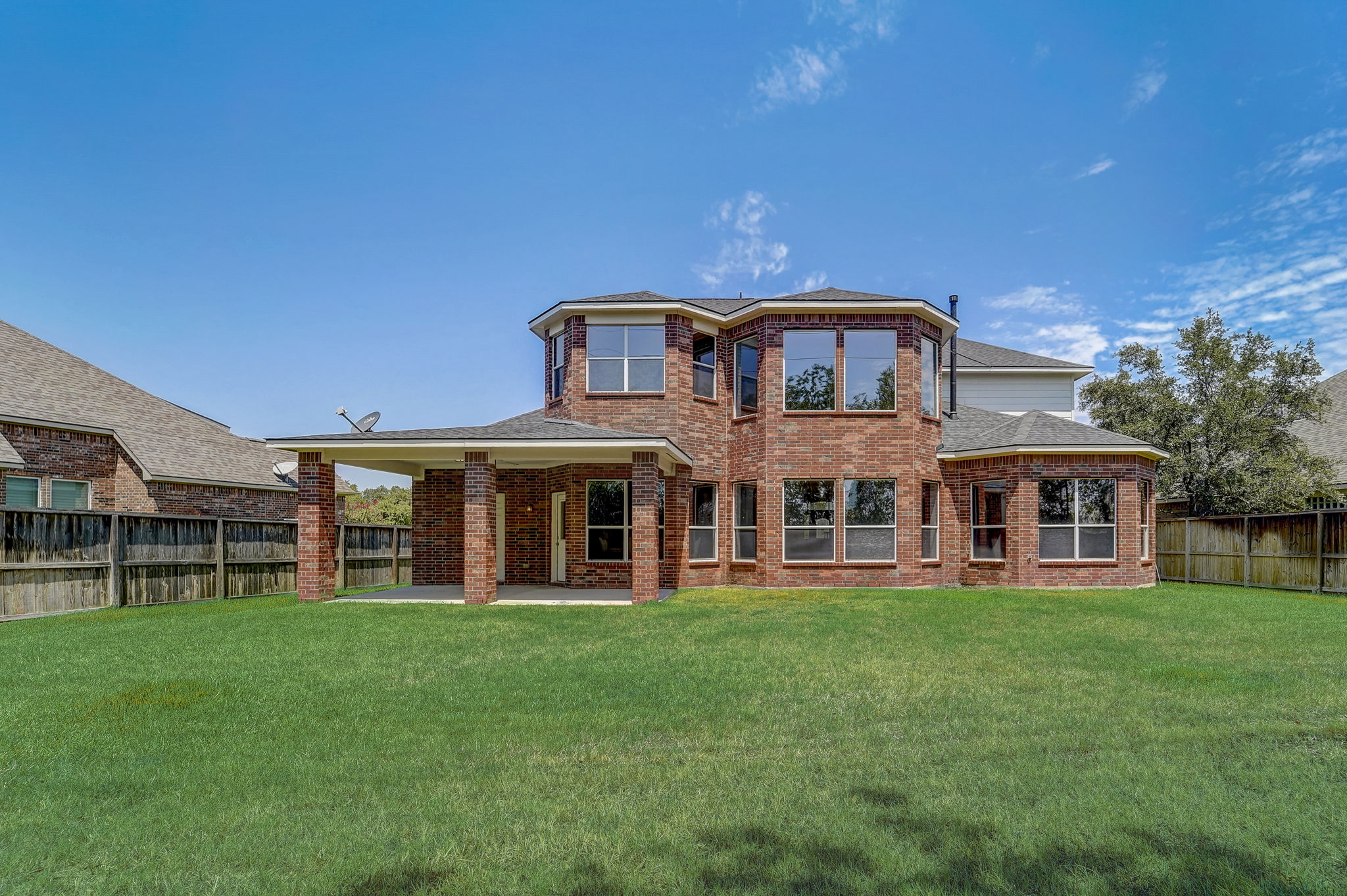 Windrose Bend Dr-056