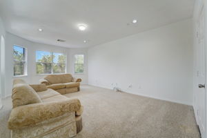 Windrose Bend Dr-040