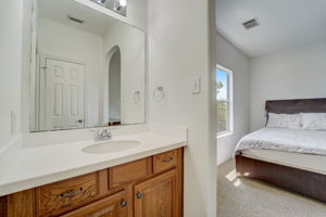 Windrose Bend Dr-047
