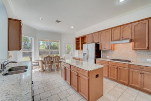 Windrose Bend Dr-020