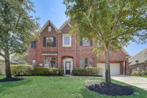 Windrose Bend Dr-004