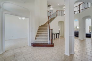 Windrose Bend Dr-006