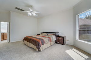 Windrose Bend Dr-025