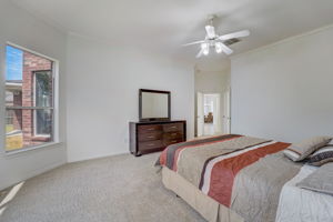 Windrose Bend Dr-027