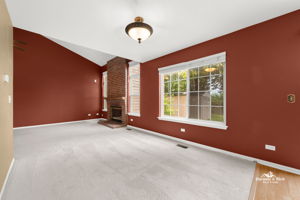2041 Clarewood Ln, Mundelein, IL 60060_DW_003