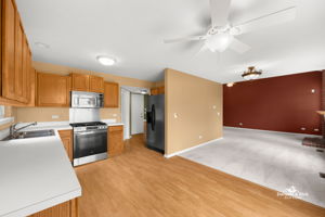 2041 Clarewood Ln, Mundelein, IL 60060_DW_004