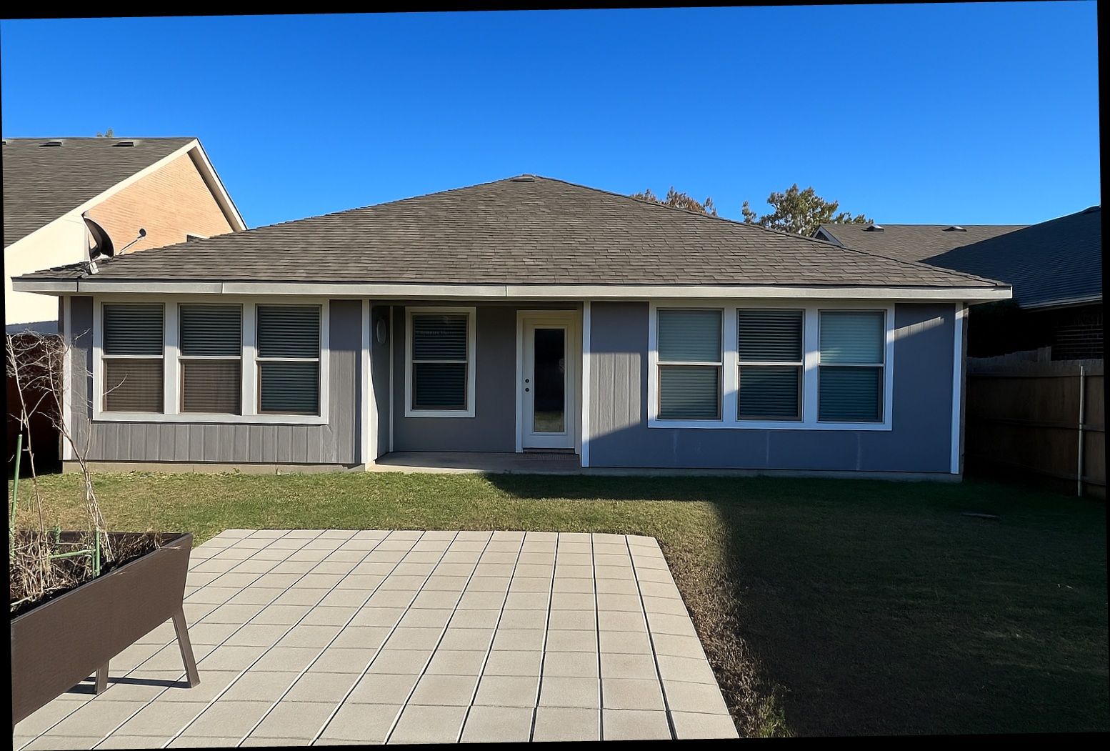 This could be a great place to BBQ or have a cozy firepit on the upcoming cool evenings!