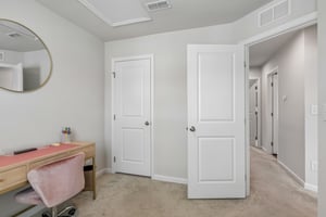Langer St-S0608-035.jpg