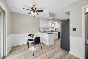 9251 - 2041 N 77th St_010.jpg