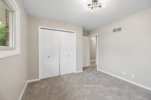 9251 - 2041 N 77th St_018.jpg