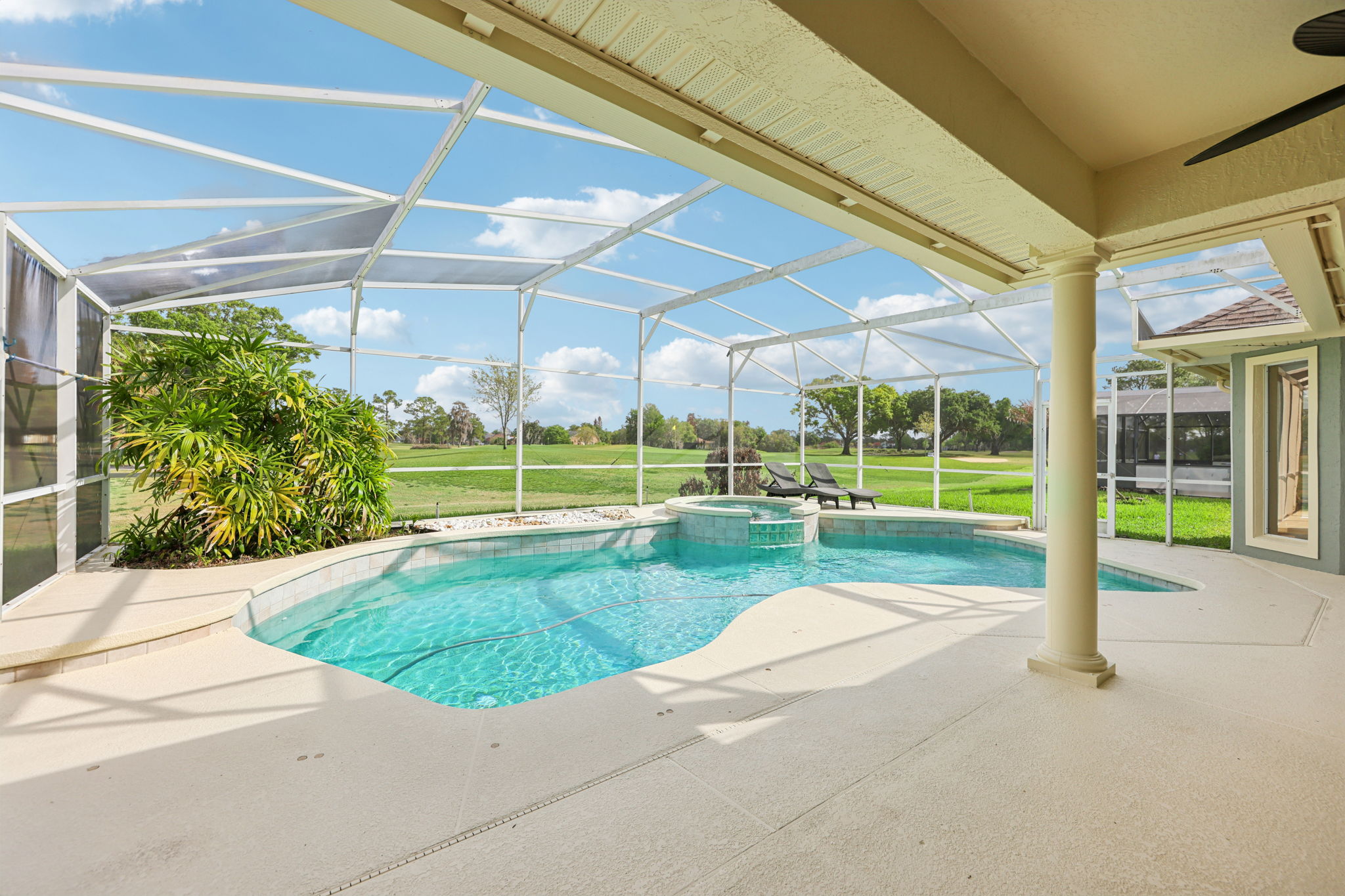 Netherland St-S2603-046