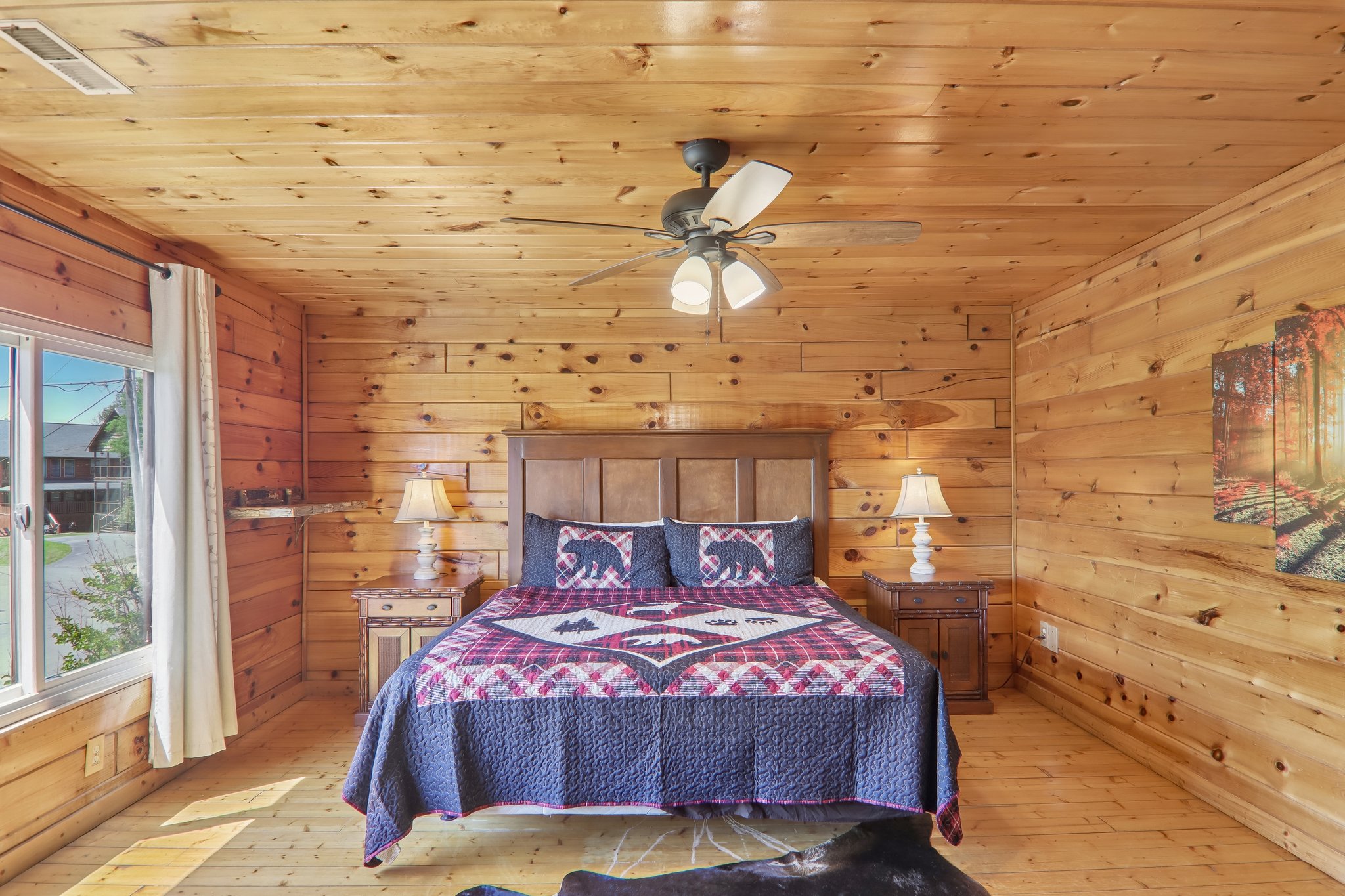 Oakmont Dr-S2304-037.jpg