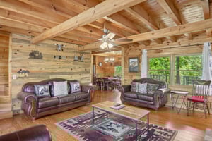 Oakmont Dr-S2304-016.jpg