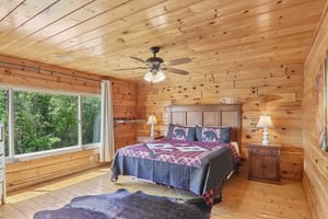 Oakmont Dr-S2304-036.jpg