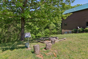 Oakmont Dr-S2304-047.jpg