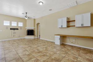  Photo 48