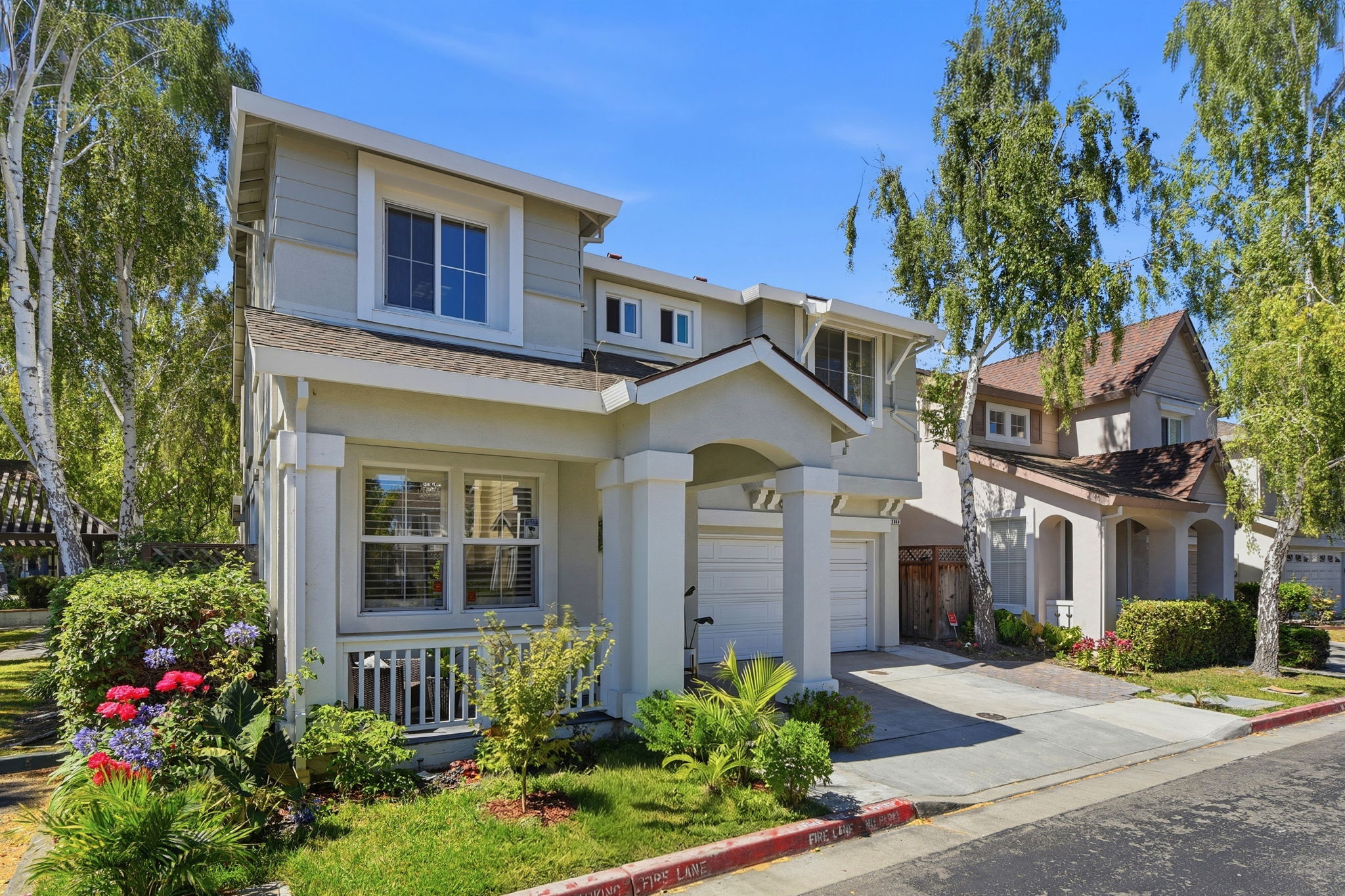 002_F8_2044 Finley Pl