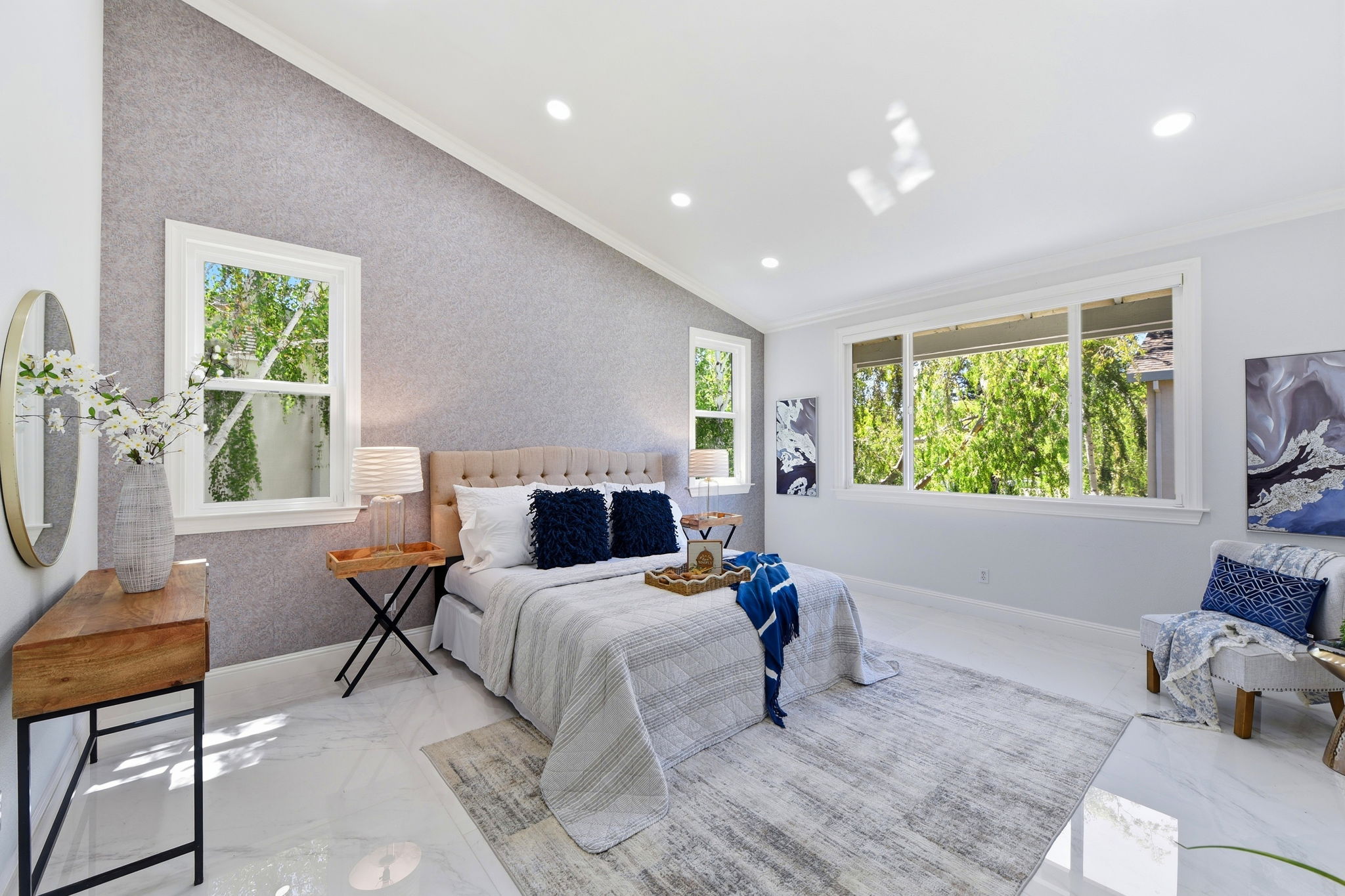 023_F8_2044 Finley Pl