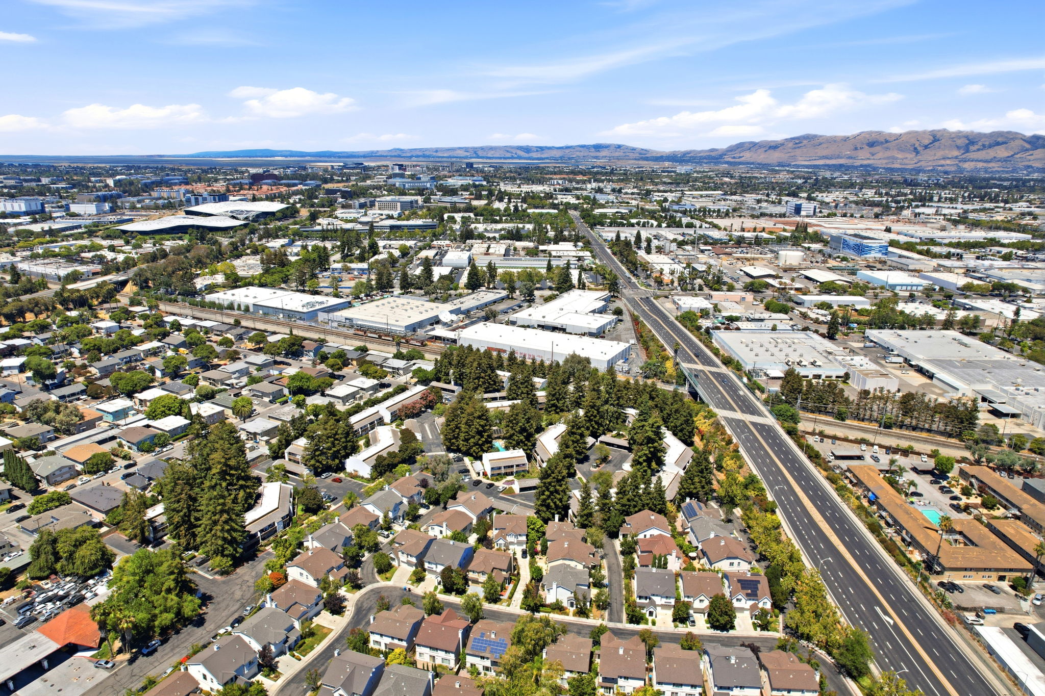 013_F8_AERIAL_2044 Finley Pl