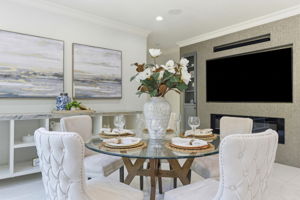 020_F8_2044 Finley Pl