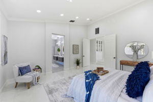 025_F8_2044 Finley Pl