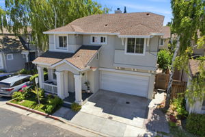 002_F8_AERIAL_2044 Finley Pl
