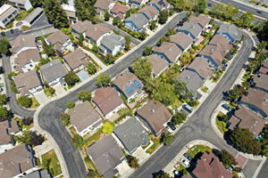 009_F8_AERIAL_2044 Finley Pl