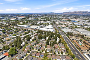 013_F8_AERIAL_2044 Finley Pl