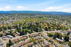 015_F8_AERIAL_2044 Finley Pl
