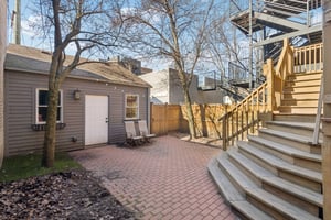 2044 N Sheffield Ave 3_014.jpg