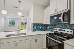 Oakdale Dr-S0107-018.jpg