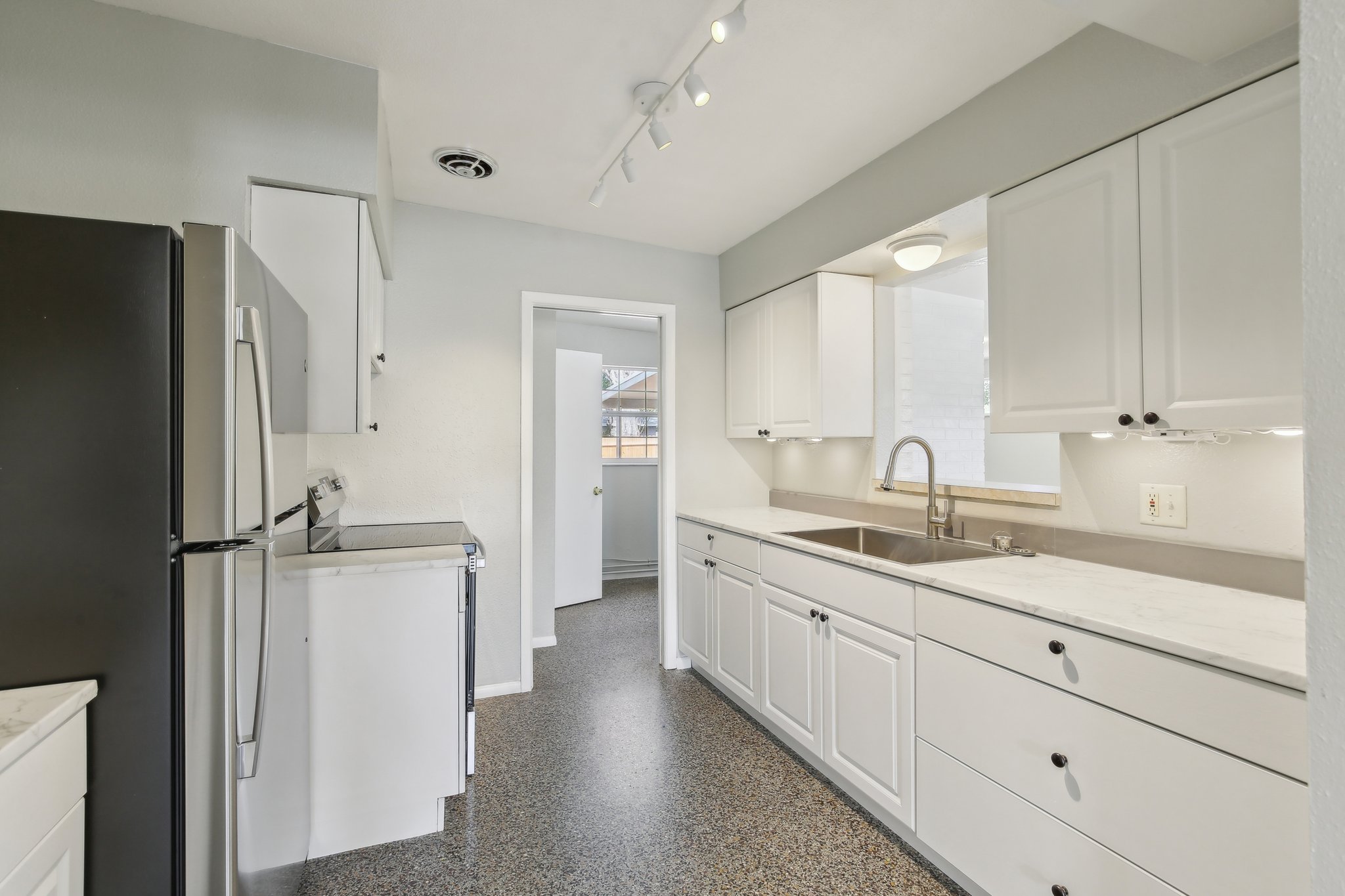 Temple Terrace-3105-014.jpg