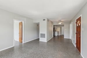Temple Terrace-3105-007.jpg