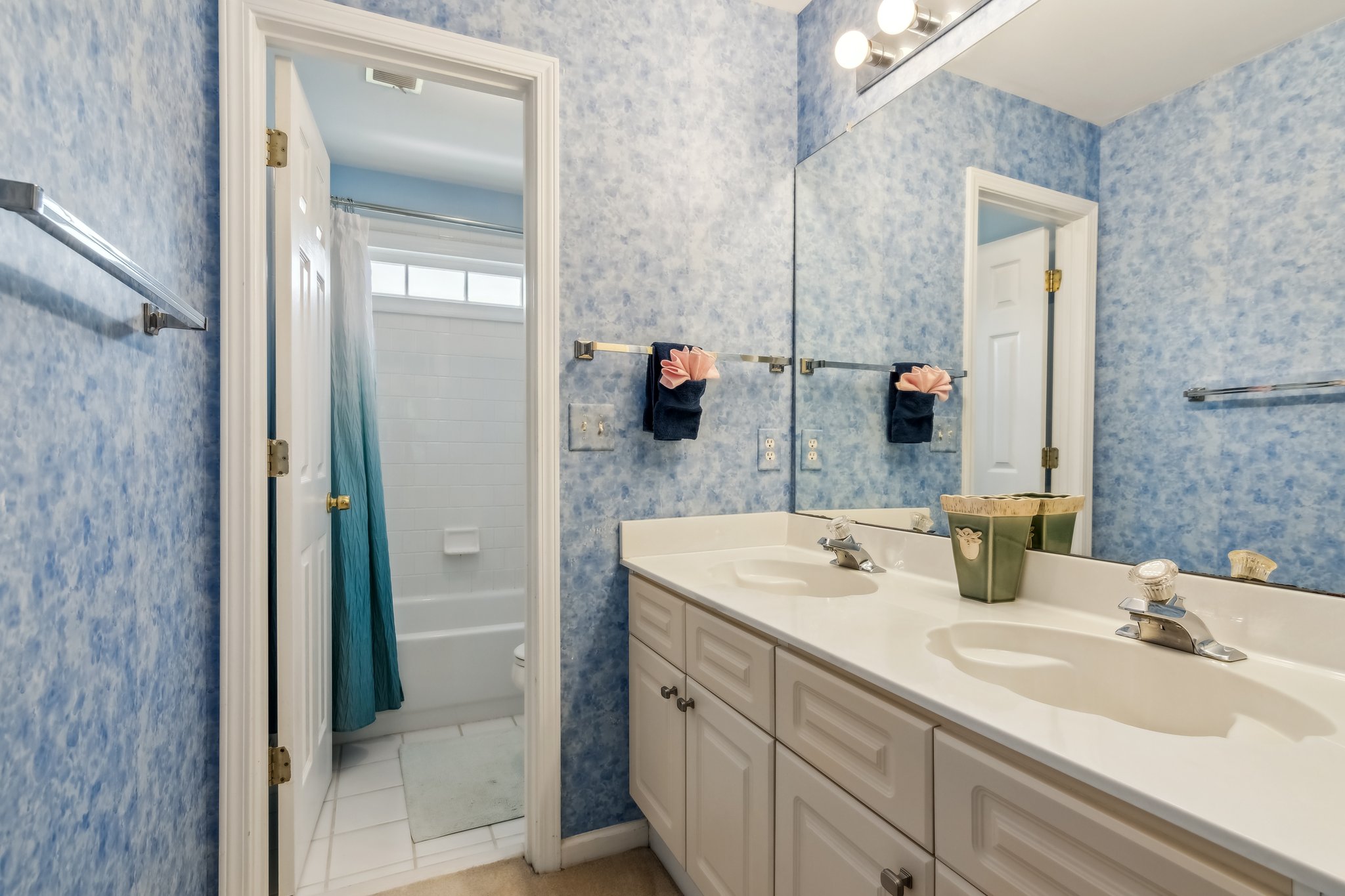 Local_Flavor_Films-2045_Calmwater_Ct_Suwanee_GA-291.jpg