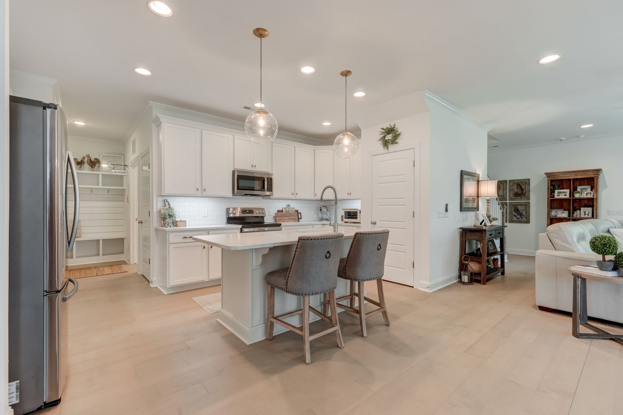 Kitchen/Breakfast Bar