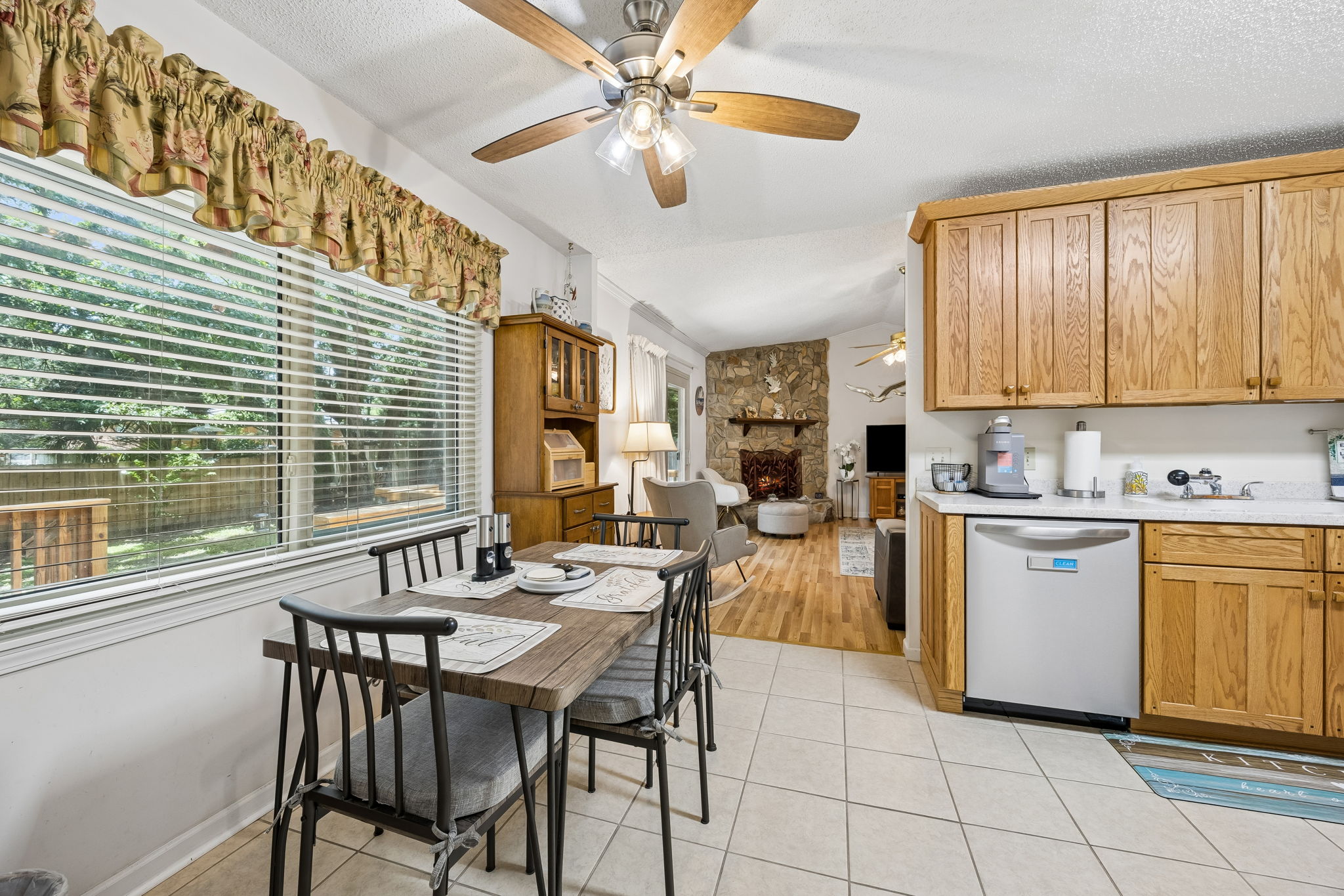 Breakfast Nook