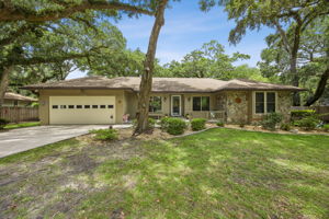 Welcome to 2047 Oak Marsh Dr