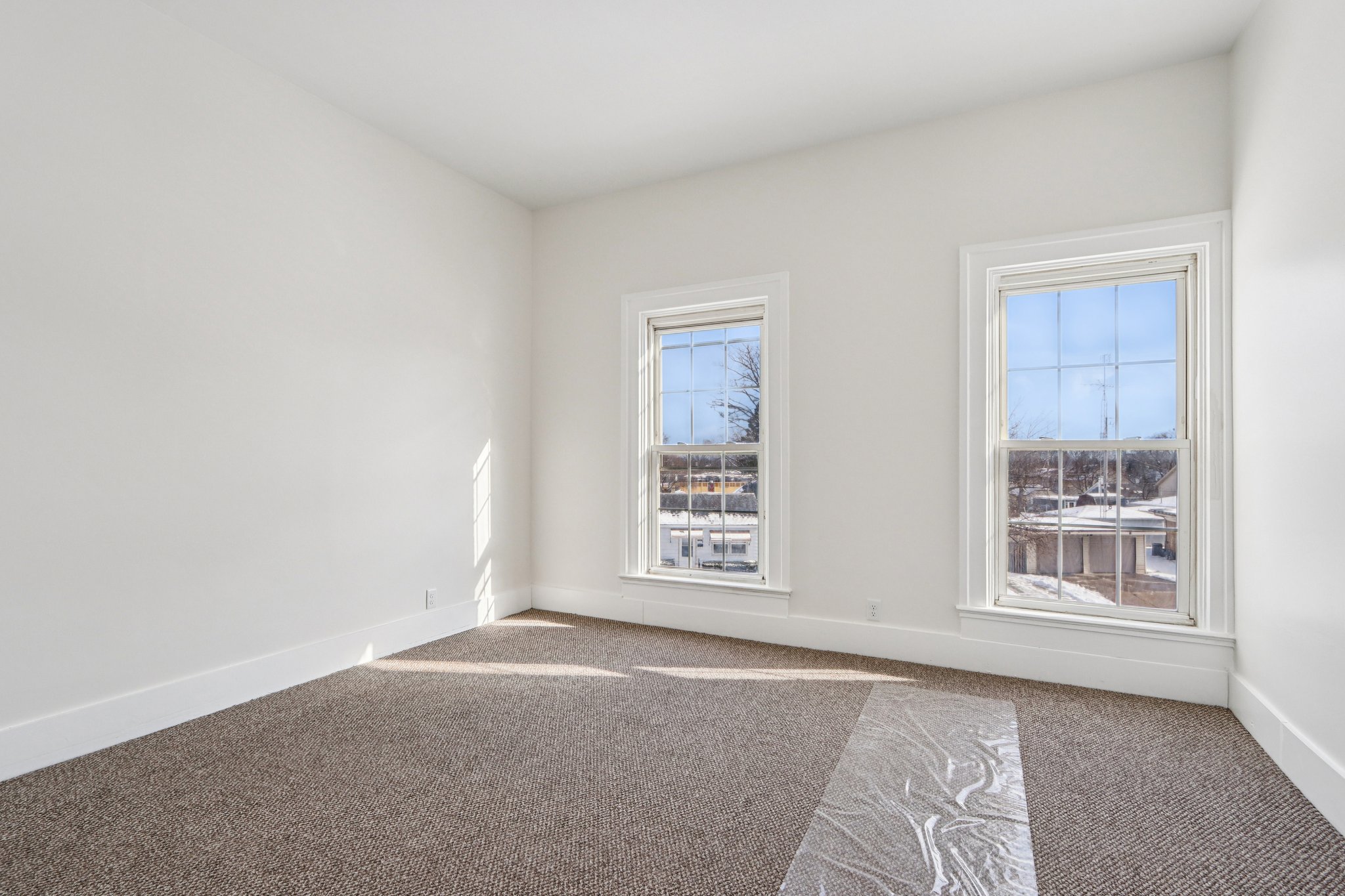 Shoop St-S2201-027.jpg