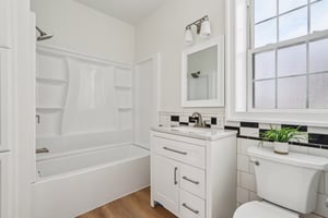 Shoop St-S2201-024.jpg