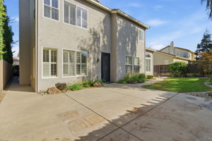  Photo 47