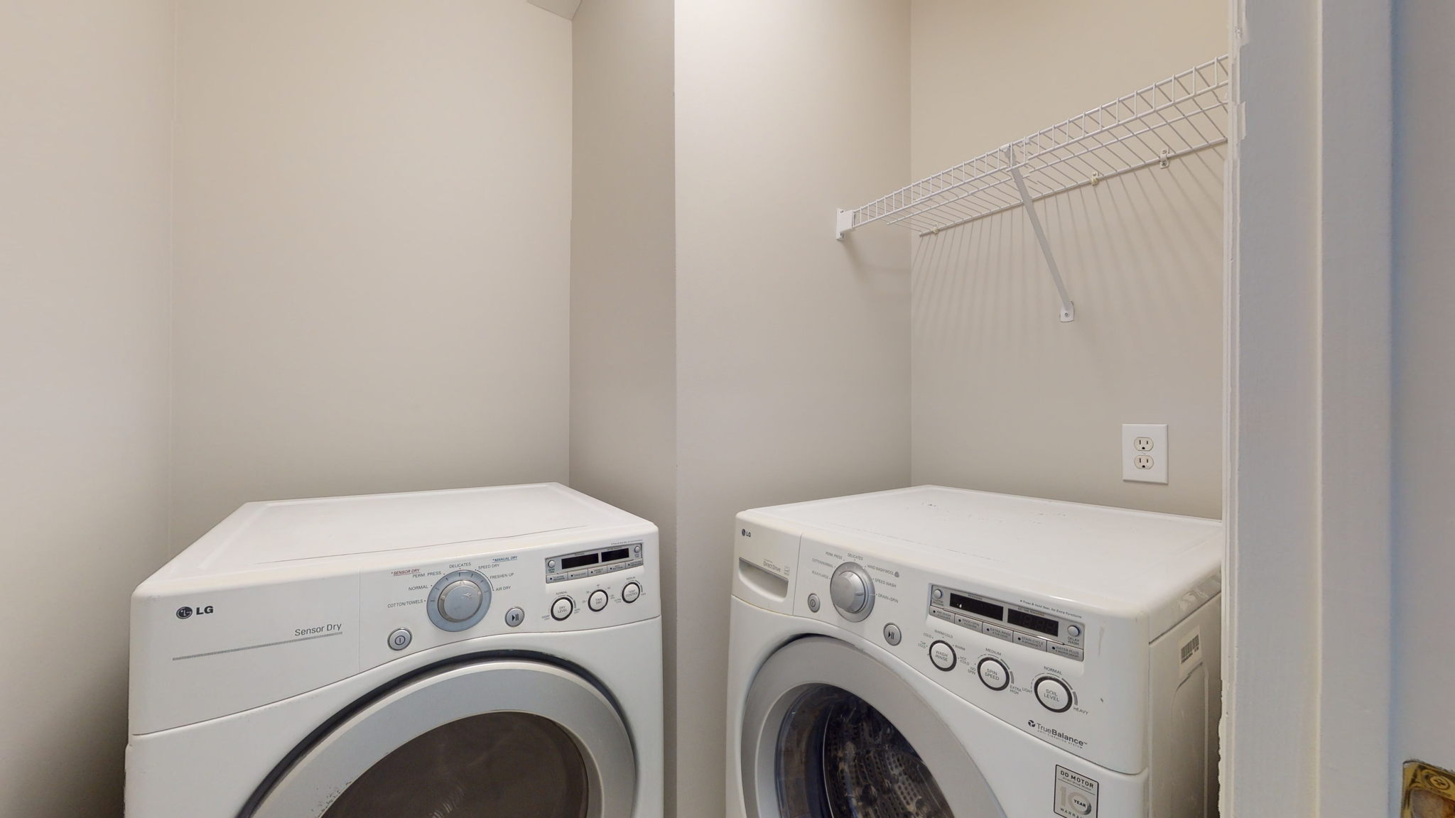 2048 Thornblade Dr, Raleigh, NC 27604, USA Photo 31