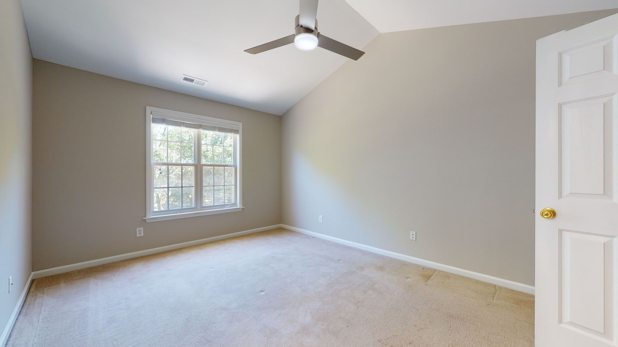 2048 Thornblade Dr, Raleigh, NC 27604, USA Photo 38