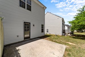 2048 Thornblade Dr, Raleigh, NC 27604, USA Photo 18