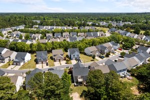 2048 Thornblade Dr, Raleigh, NC 27604, USA Photo 10