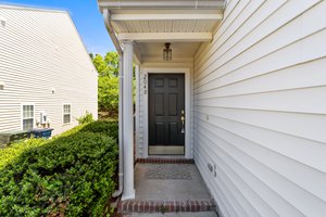 2048 Thornblade Dr, Raleigh, NC 27604, USA Photo 14