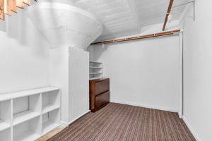 Walk in Closet