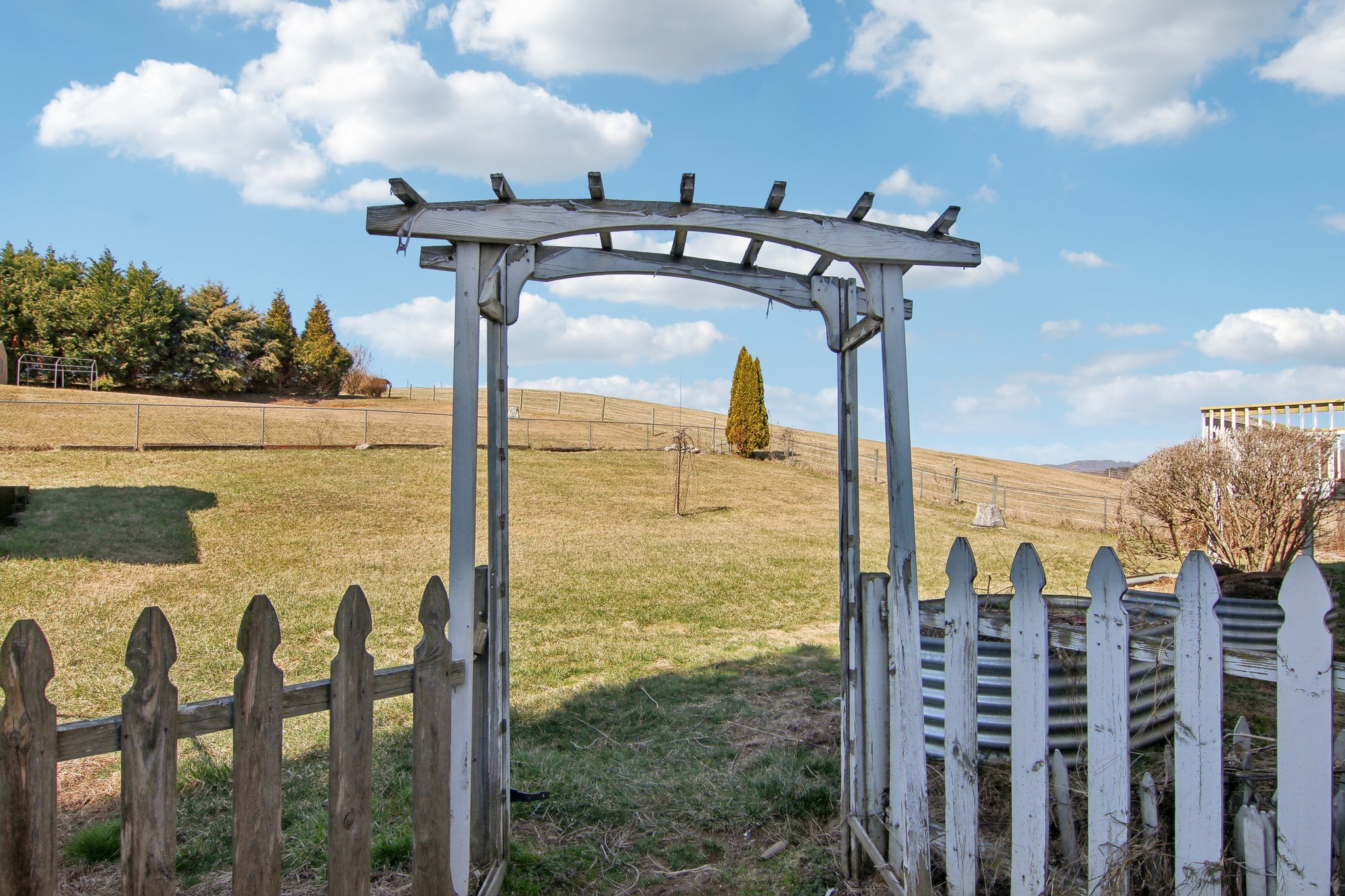Blue House Rd-052.jpg