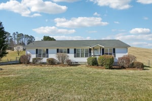 Blue House Rd-001.jpg
