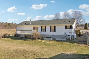 Blue House Rd-041.jpg